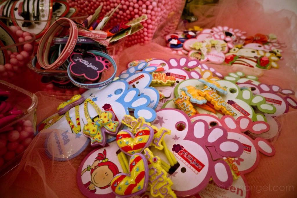 pinkbox-baby-accessories