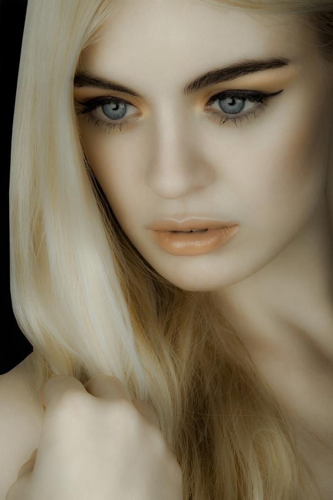 http://i1138.photobucket.com/albums/n523/efrenster/last2933x1400.jpg