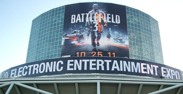 E3