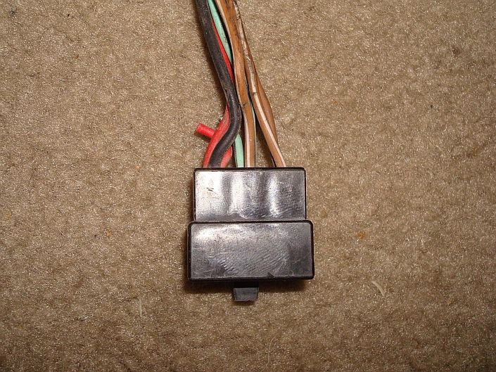 confusion on ignition switch wiring / harness