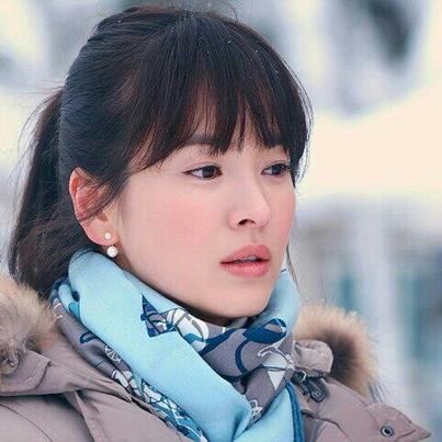 TheWindBlows06_zpsee6a171b.jpg