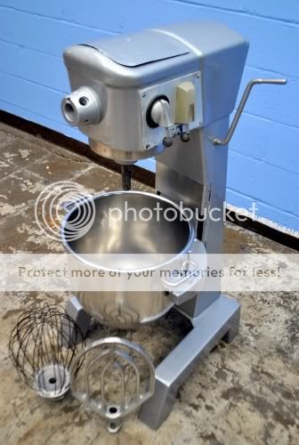   300 T 30 QUART ALL PURPOSE PIZZA DOUGH FLOOR MIXER 1 PHASE WORKS GREAT