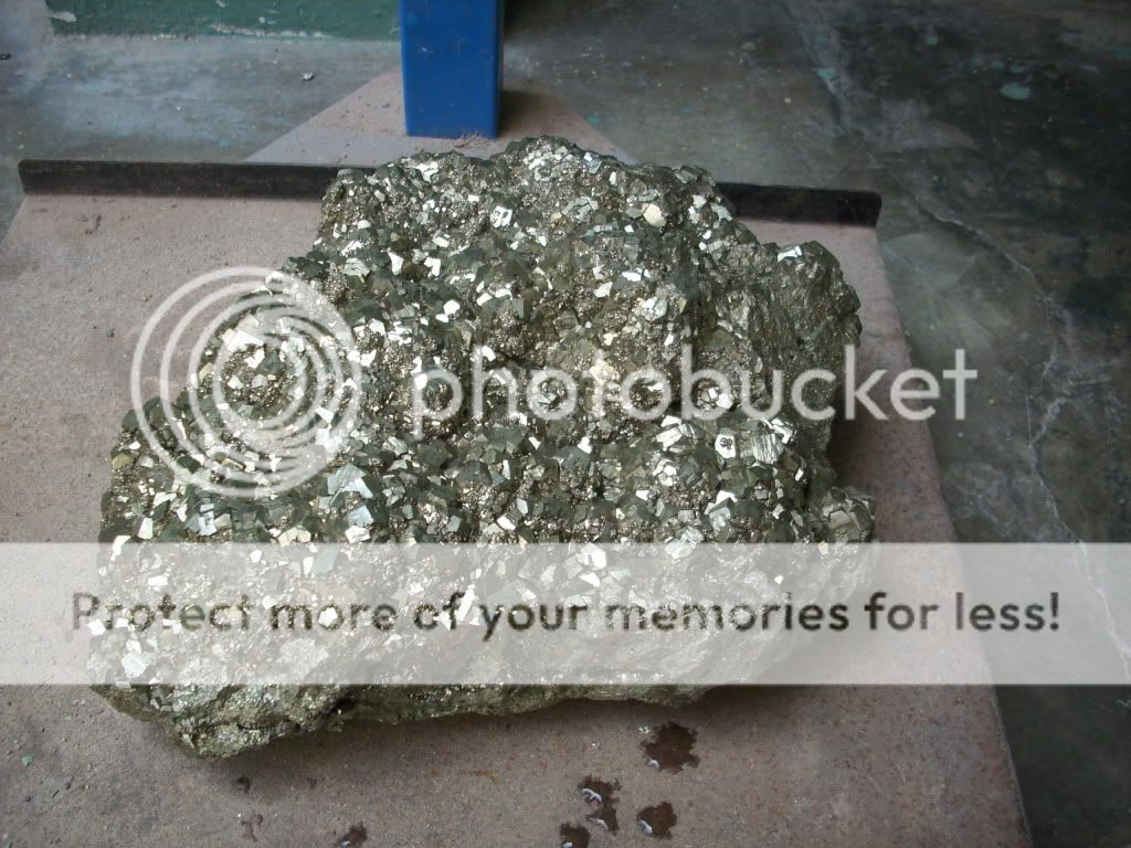 pyrite GIANT 14 KG  FROM PERU  